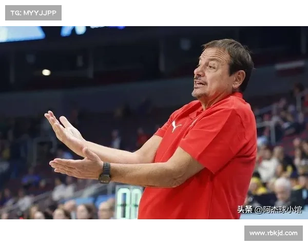 施罗德质疑土耳其主帅是否为最佳教练直言不讳表示不屑